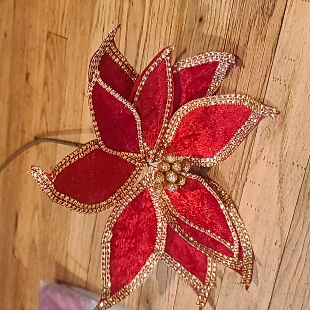 ❤️10/$13 New beautiful Christmas  24 inch velvet and bling poinsettia